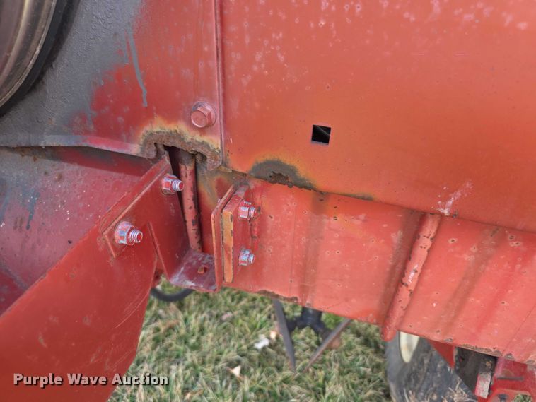 image for item FI0795 International Harvester 800 Cyclo Air air seeder