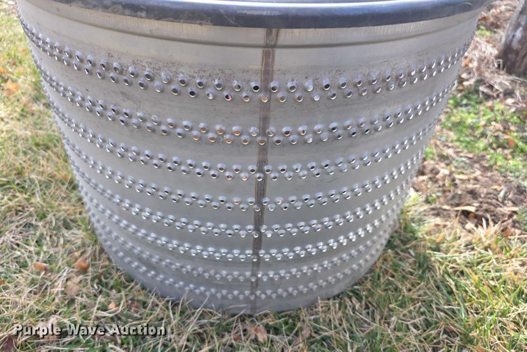 image for item FI0795 International Harvester 800 Cyclo Air air seeder