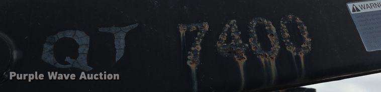 image for item FI0883 QT 7400 Tractor Loader  loader