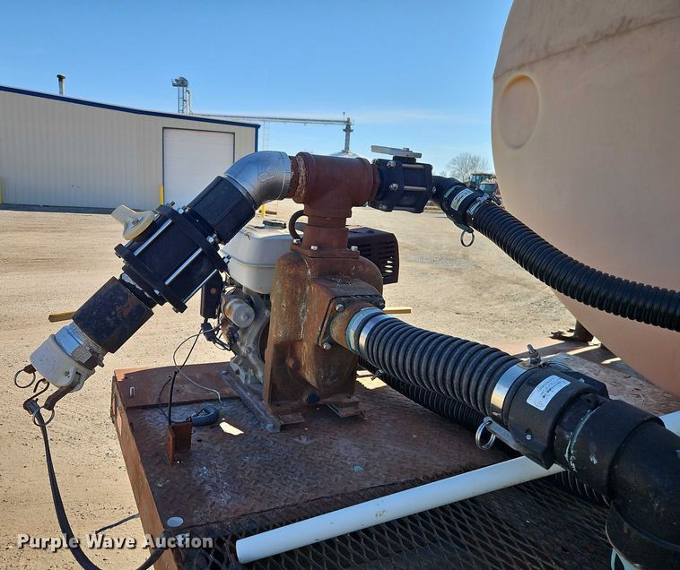 image for item FN5565 1990 International 9400 flatbed truck