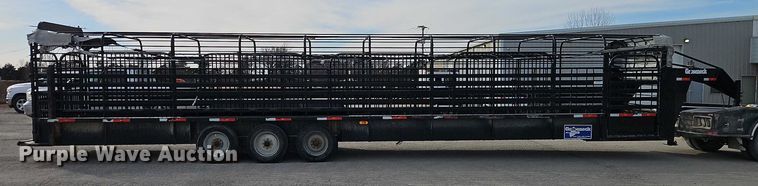 image for item FN5567 2016 Gooseneck Trailer Mfg. Co, Inc. 16-40'x7' A8A1 livestock trailer