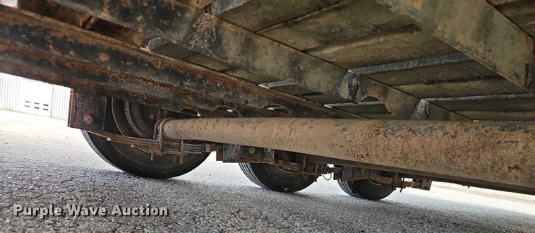 image for item FN5567 2016 Gooseneck Trailer Mfg. Co, Inc. 16-40'x7' A8A1 livestock trailer