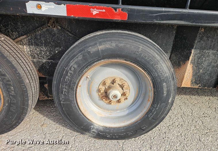 image for item FN5567 2016 Gooseneck Trailer Mfg. Co, Inc. 16-40'x7' A8A1 livestock trailer