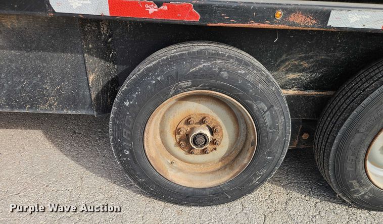 image for item FN5567 2016 Gooseneck Trailer Mfg. Co, Inc. 16-40'x7' A8A1 livestock trailer