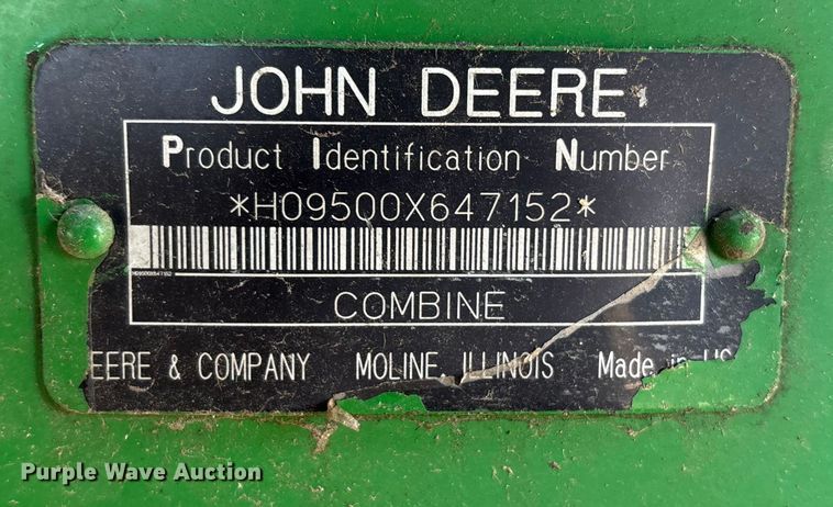 image for item FO3575 1992 John Deere 9500 combine