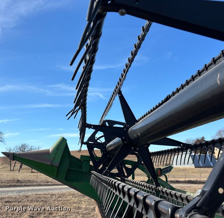 image for item FO3577 John Deere 922 rigid head