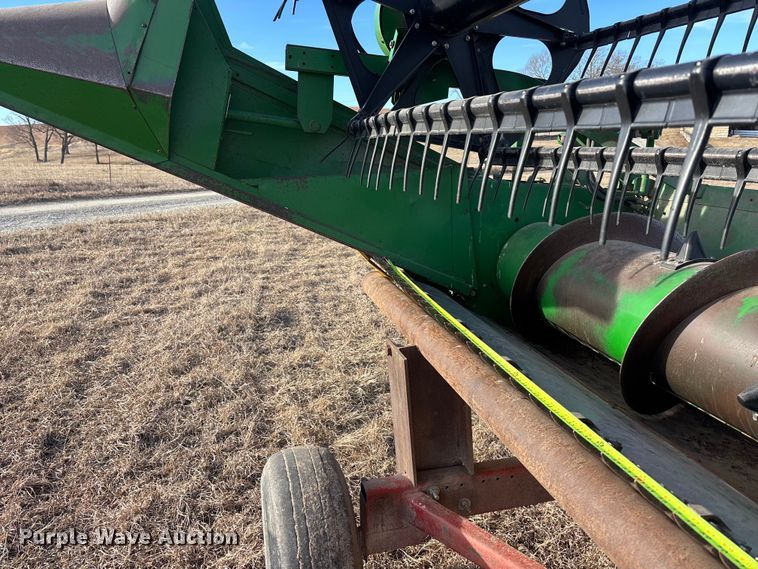 image for item FO3577 John Deere 922 rigid head