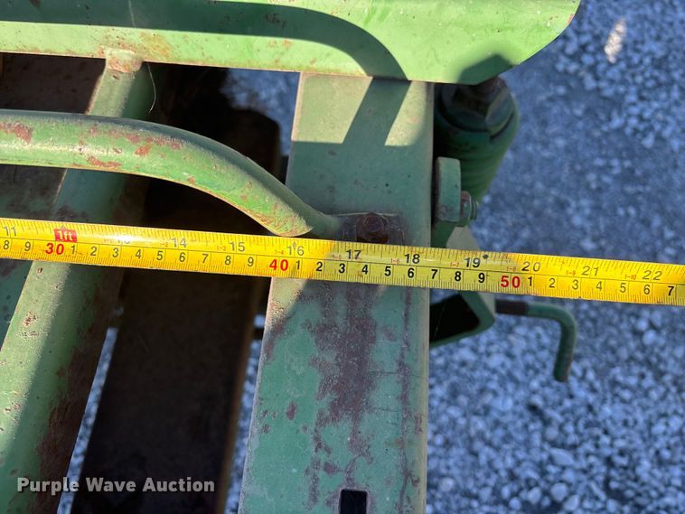 image for item FO3580 John Deere 346 small square baler