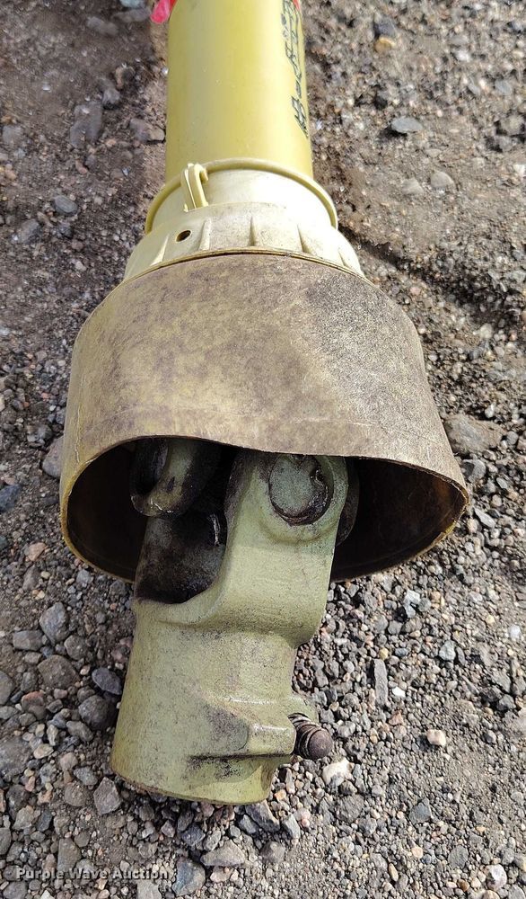 image for item IH9435 2024 Behlen County FS spreader