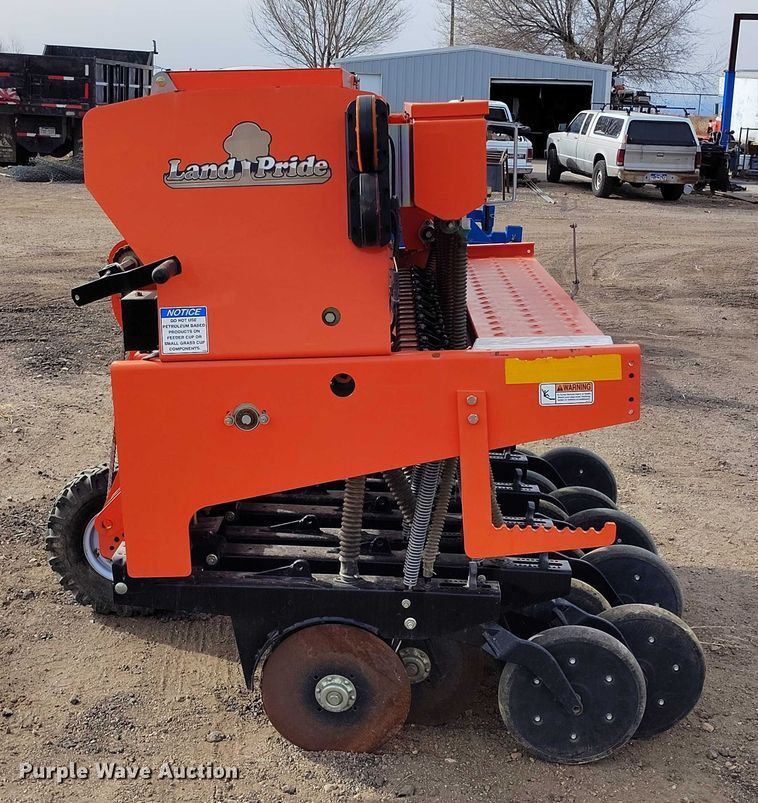 image for item IH9437 Land Pride 3P600 grain drill