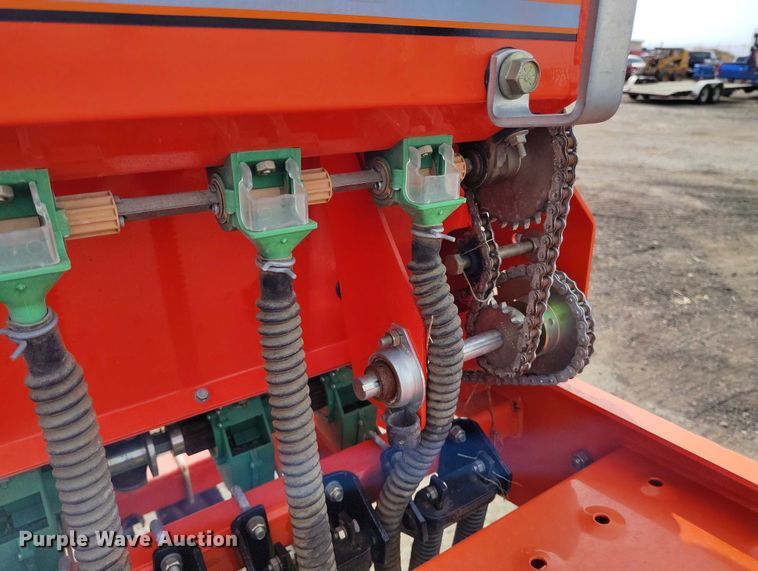 image for item IH9437 Land Pride 3P600 grain drill