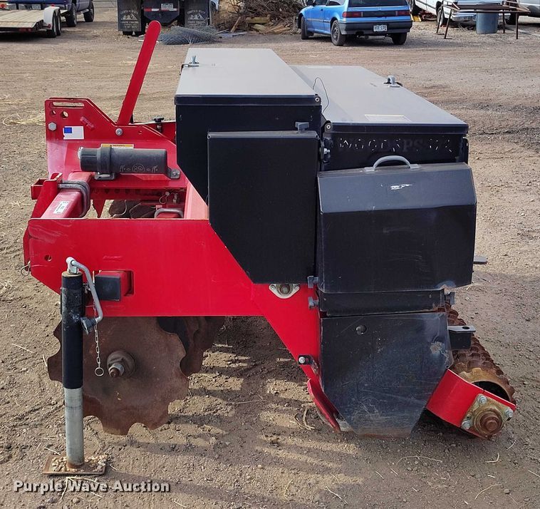 image for item IH9439 Woods PSS72 seeder