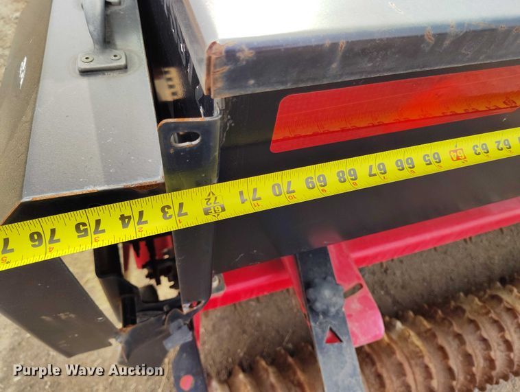 image for item IH9439 Woods PSS72 seeder