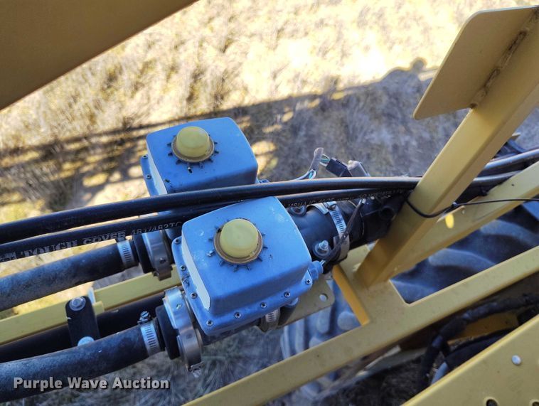 image for item IH9446 AG-Chem RoGator 1264 