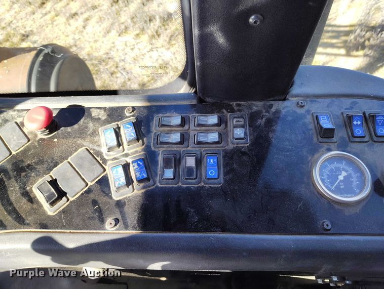 image for item IH9446 AG-Chem RoGator 1264 