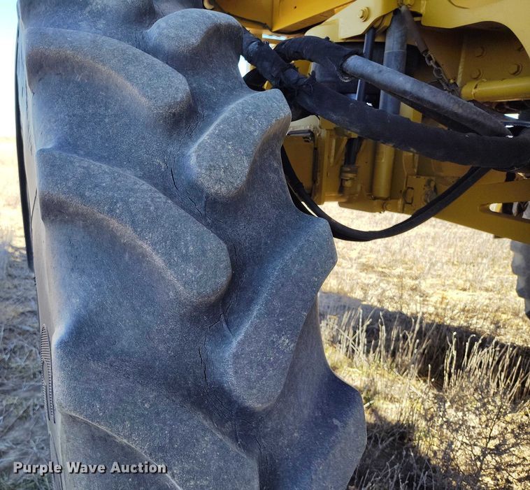 image for item IH9446 AG-Chem RoGator 1264 