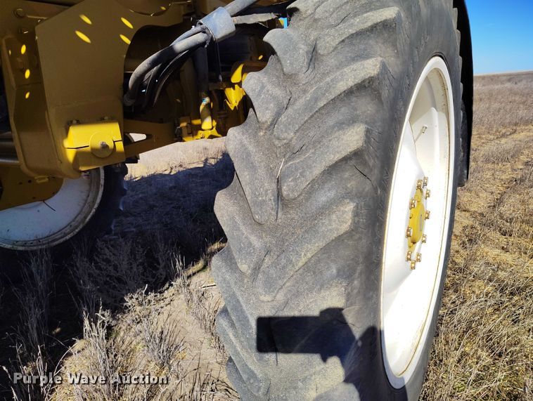 image for item IH9446 AG-Chem RoGator 1264 