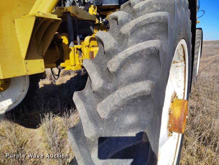 image for item IH9446 AG-Chem RoGator 1264 