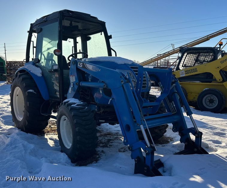 image for item YA2024 LS Mtron XR4140H MFWD tractor