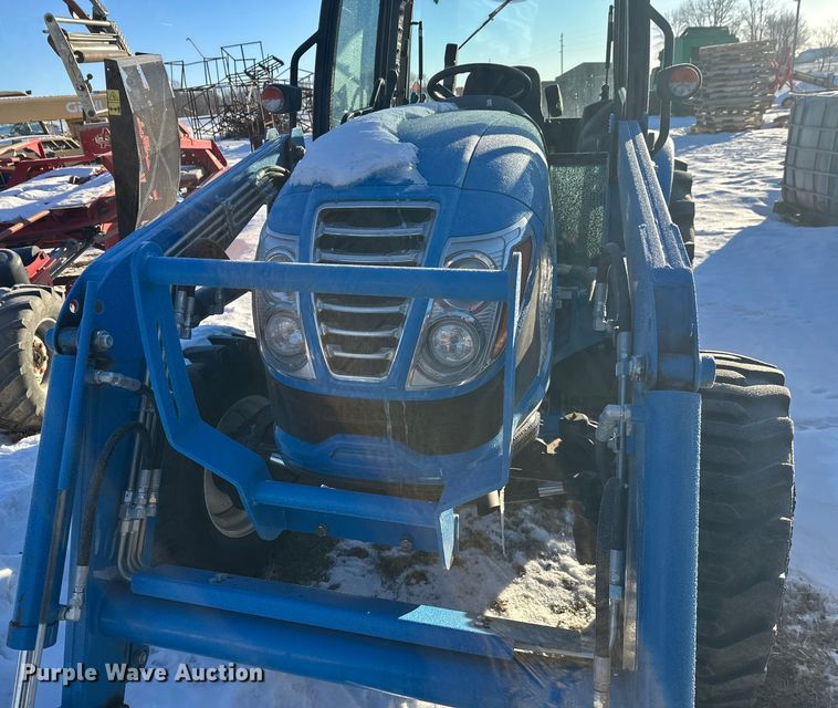 image for item YA2024 LS Mtron XR4140H MFWD tractor