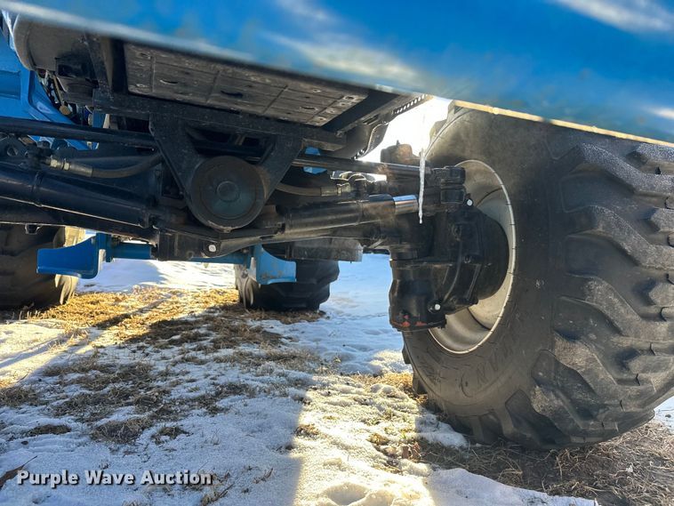 image for item YA2024 LS Mtron XR4140H MFWD tractor