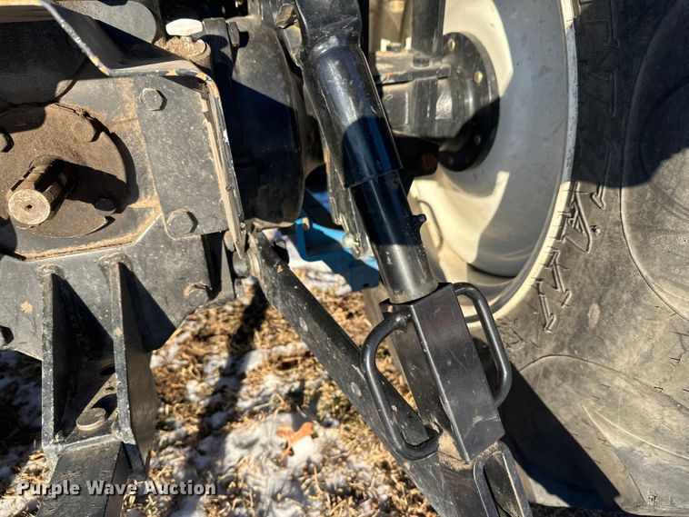 image for item YA2024 LS Mtron XR4140H MFWD tractor