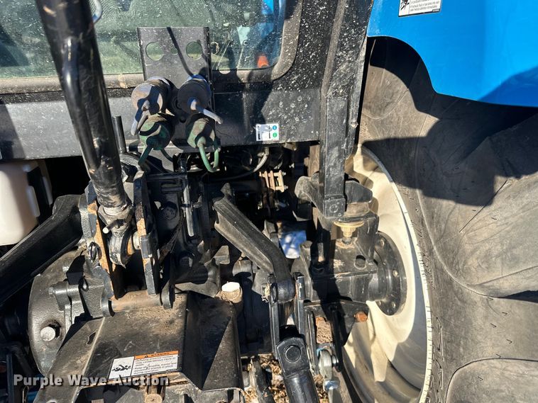 image for item YA2024 LS Mtron XR4140H MFWD tractor