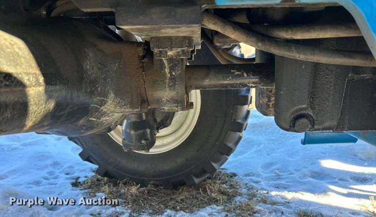 image for item YA2024 LS Mtron XR4140H MFWD tractor