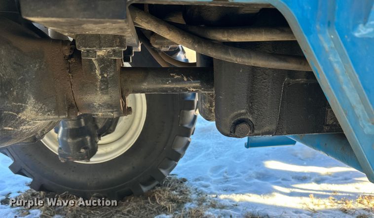 image for item YA2024 LS Mtron XR4140H MFWD tractor