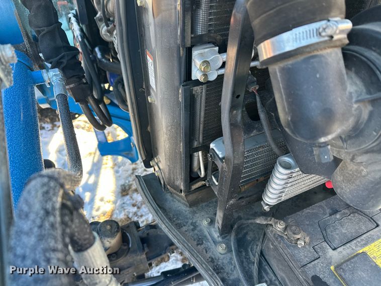 image for item YA2024 LS Mtron XR4140H MFWD tractor