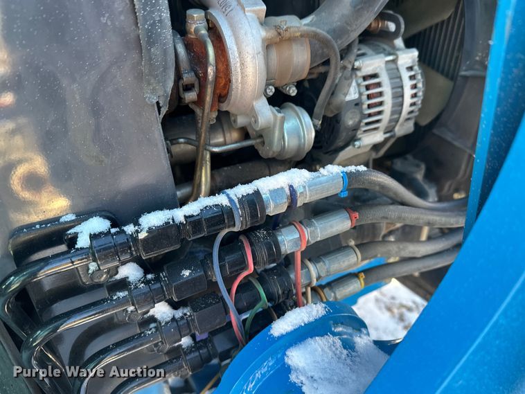 image for item YA2024 LS Mtron XR4140H MFWD tractor