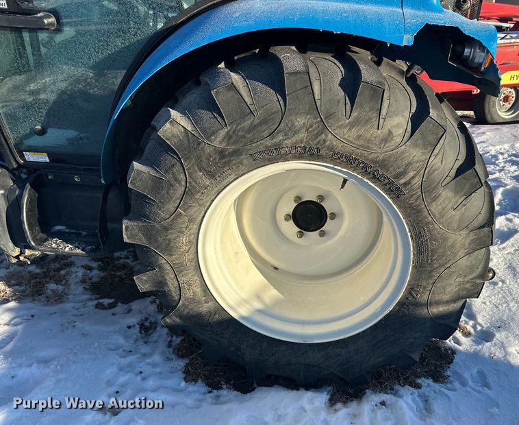 image for item YA2024 LS Mtron XR4140H MFWD tractor