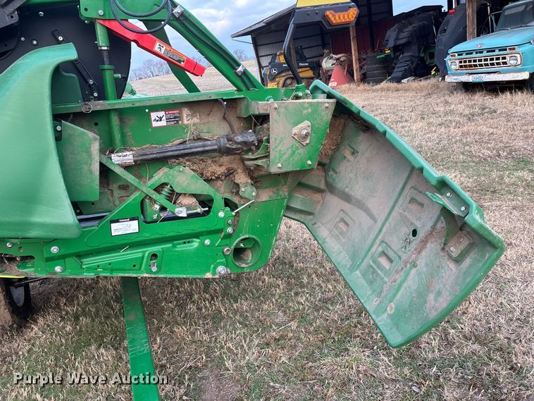 image for item YA2152 2021 John Deere RD40F Hydraflex flex draper head