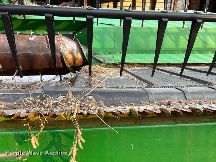 image for item YA2152 2021 John Deere RD40F Hydraflex flex draper head