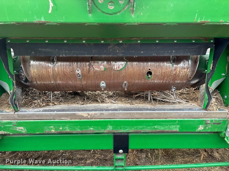 image for item YA2152 2021 John Deere RD40F Hydraflex flex draper head