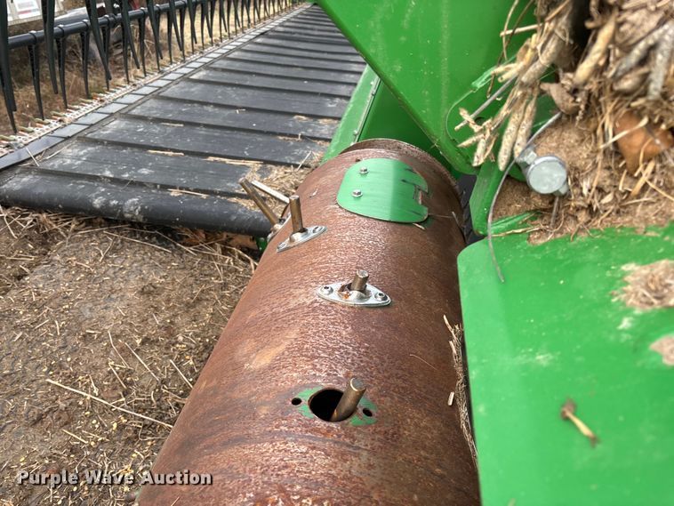 image for item YA2152 2021 John Deere RD40F Hydraflex flex draper head