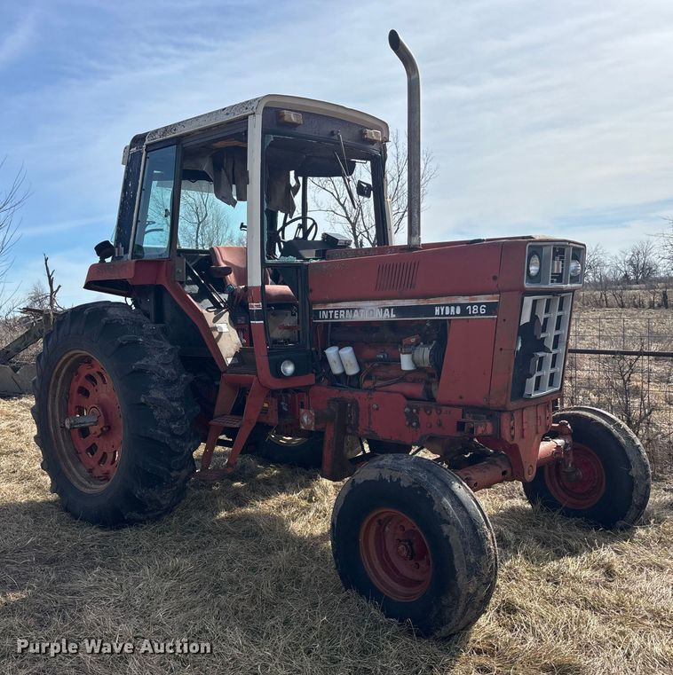 image for item YA2154 1979 International Harvester Hydro 186 tractor