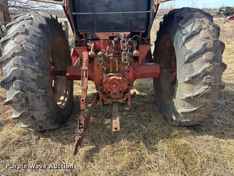 image for item YA2154 1979 International Harvester Hydro 186 tractor