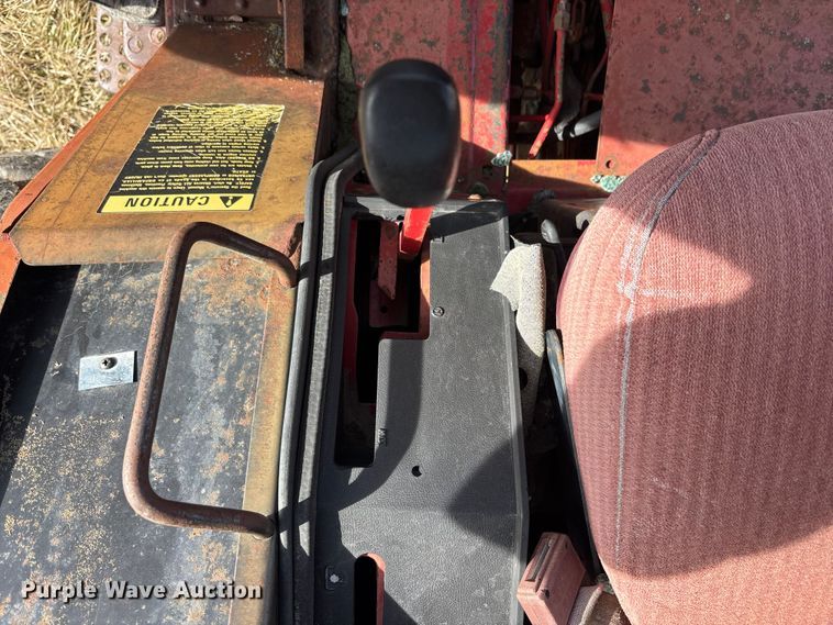 image for item YA2154 1979 International Harvester Hydro 186 tractor