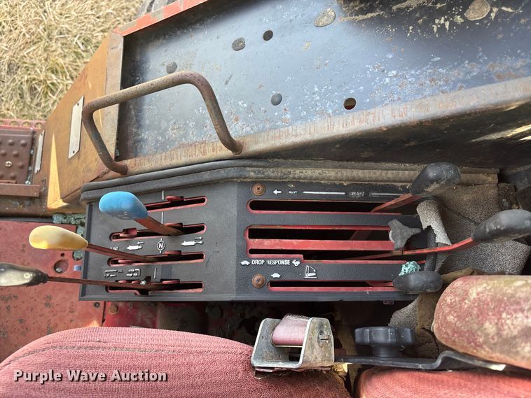 image for item YA2154 1979 International Harvester Hydro 186 tractor