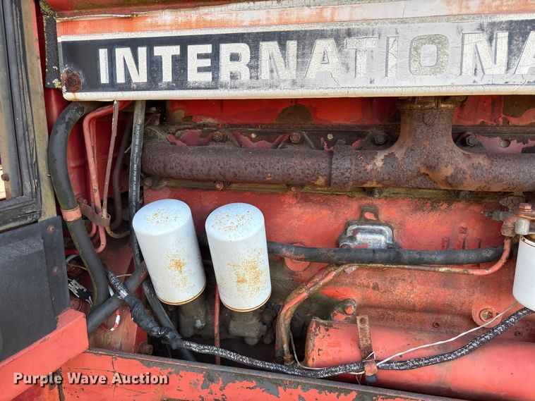 image for item YA2154 1979 International Harvester Hydro 186 tractor
