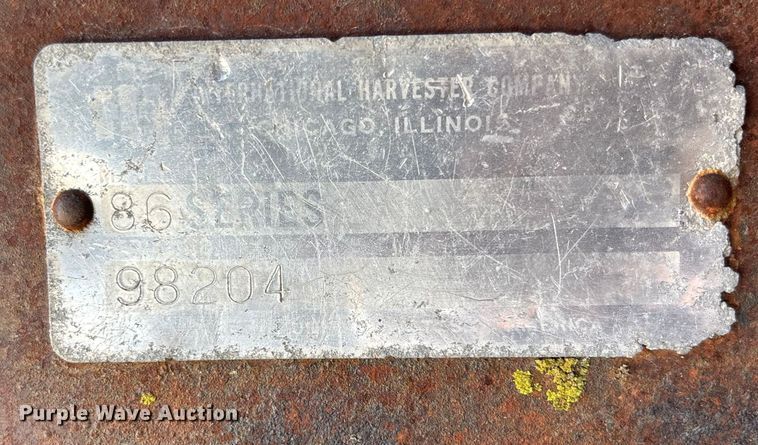 image for item YA2154 1979 International Harvester Hydro 186 tractor