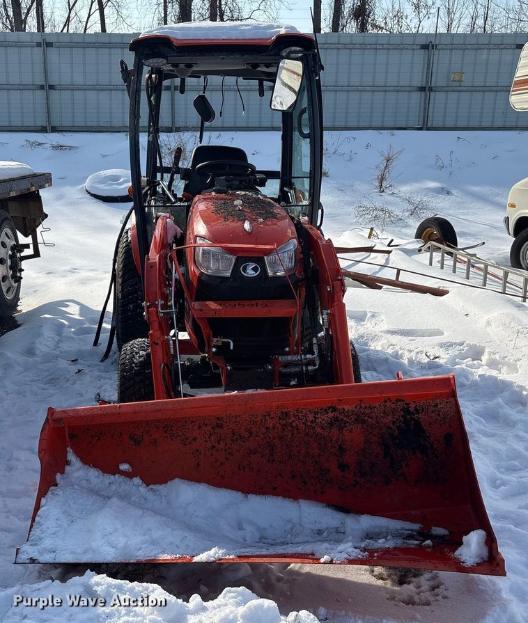 image for item YA2230 2025 Kubota LX2620HSD MFWD tractor