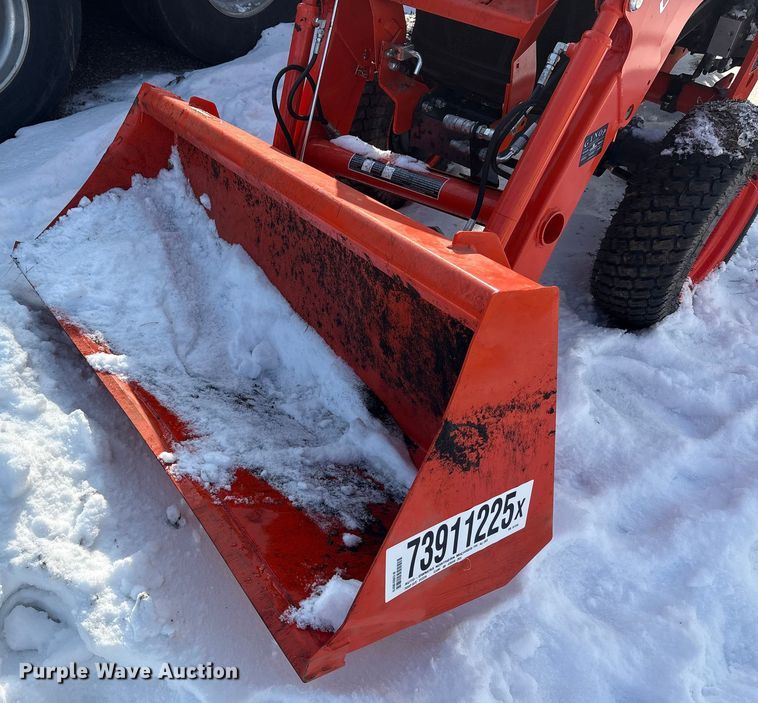 image for item YA2230 2025 Kubota LX2620HSD MFWD tractor