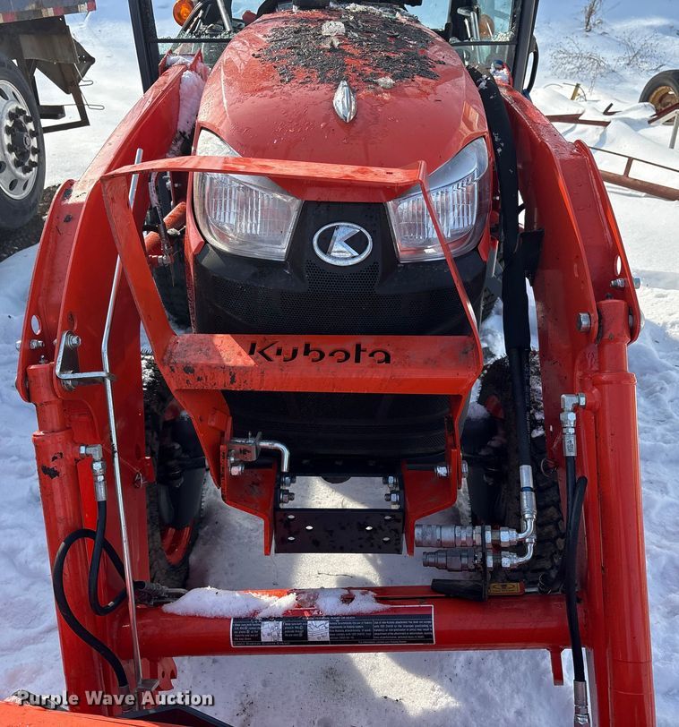 image for item YA2230 2025 Kubota LX2620HSD MFWD tractor