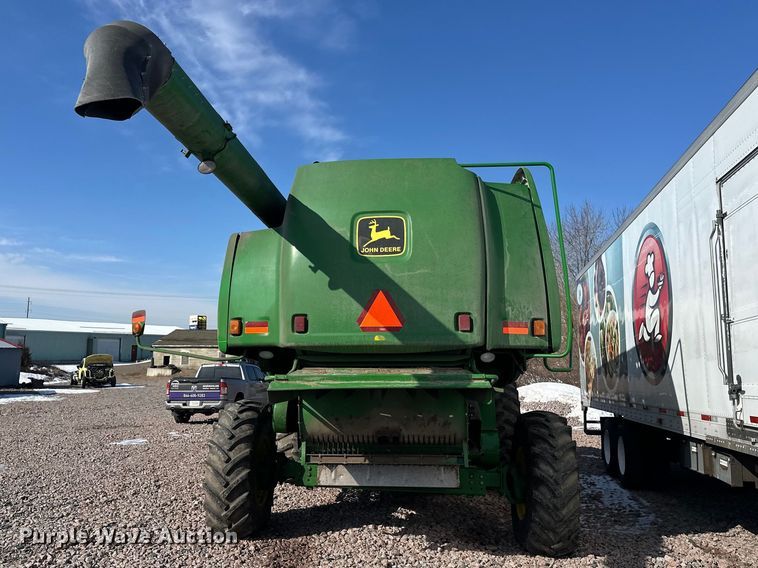 image for item YA2232 2000 John Deere 9650STS combine