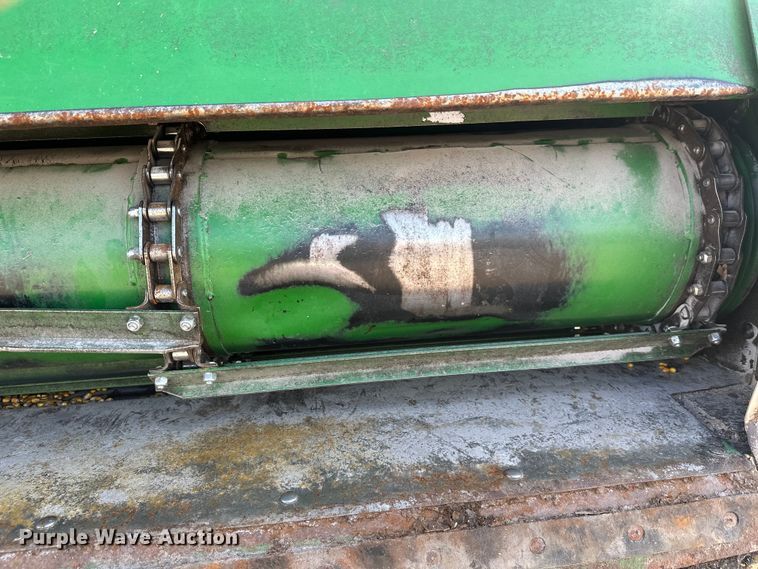 image for item YA2232 2000 John Deere 9650STS combine