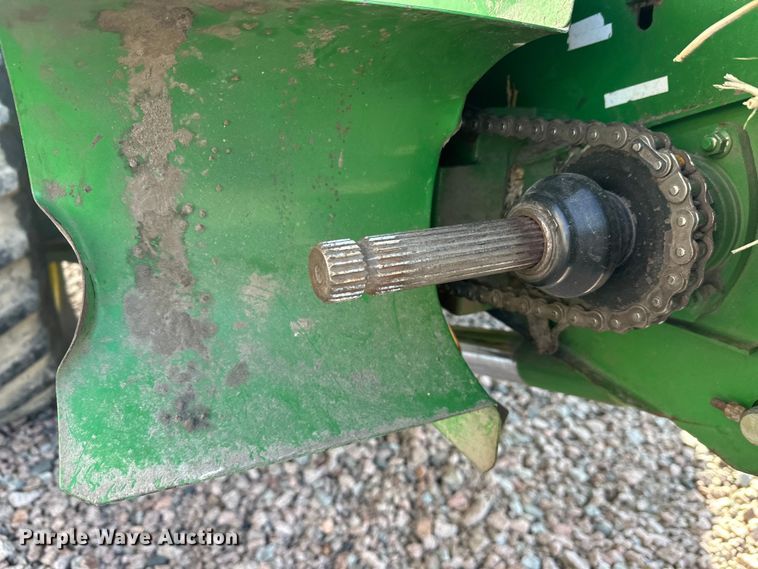 image for item YA2232 2000 John Deere 9650STS combine