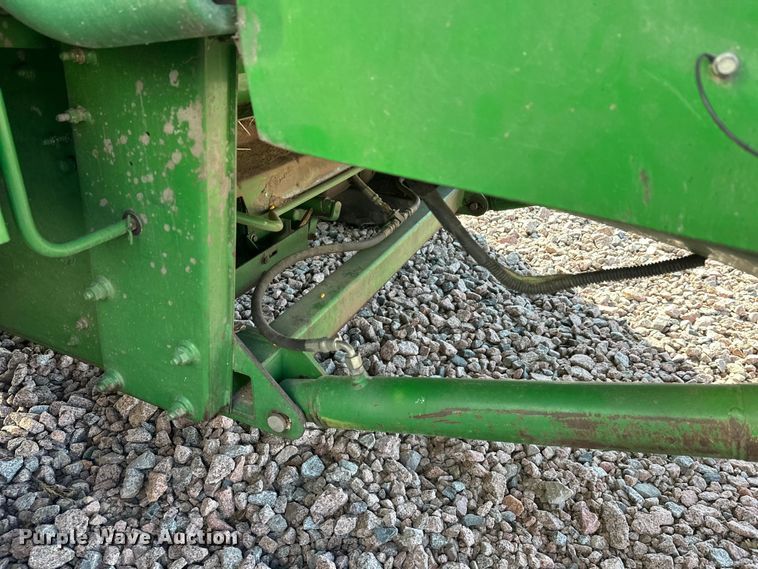 image for item YA2232 2000 John Deere 9650STS combine