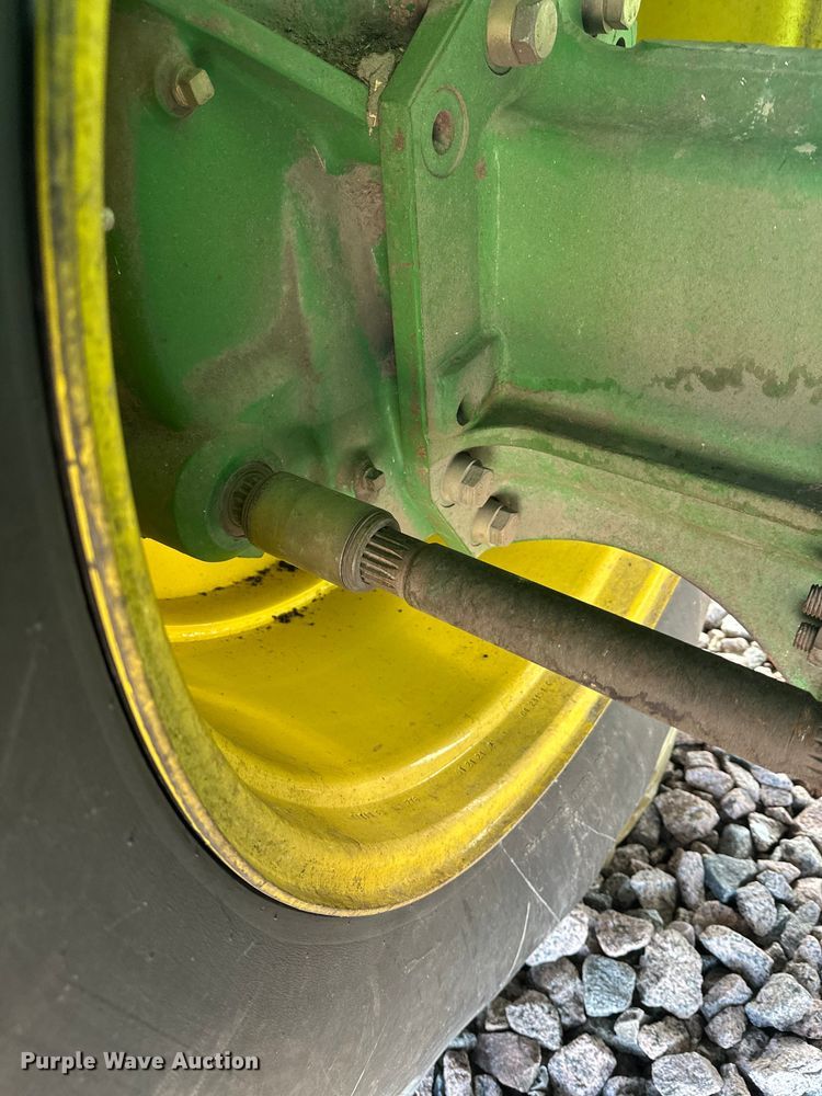 image for item YA2232 2000 John Deere 9650STS combine